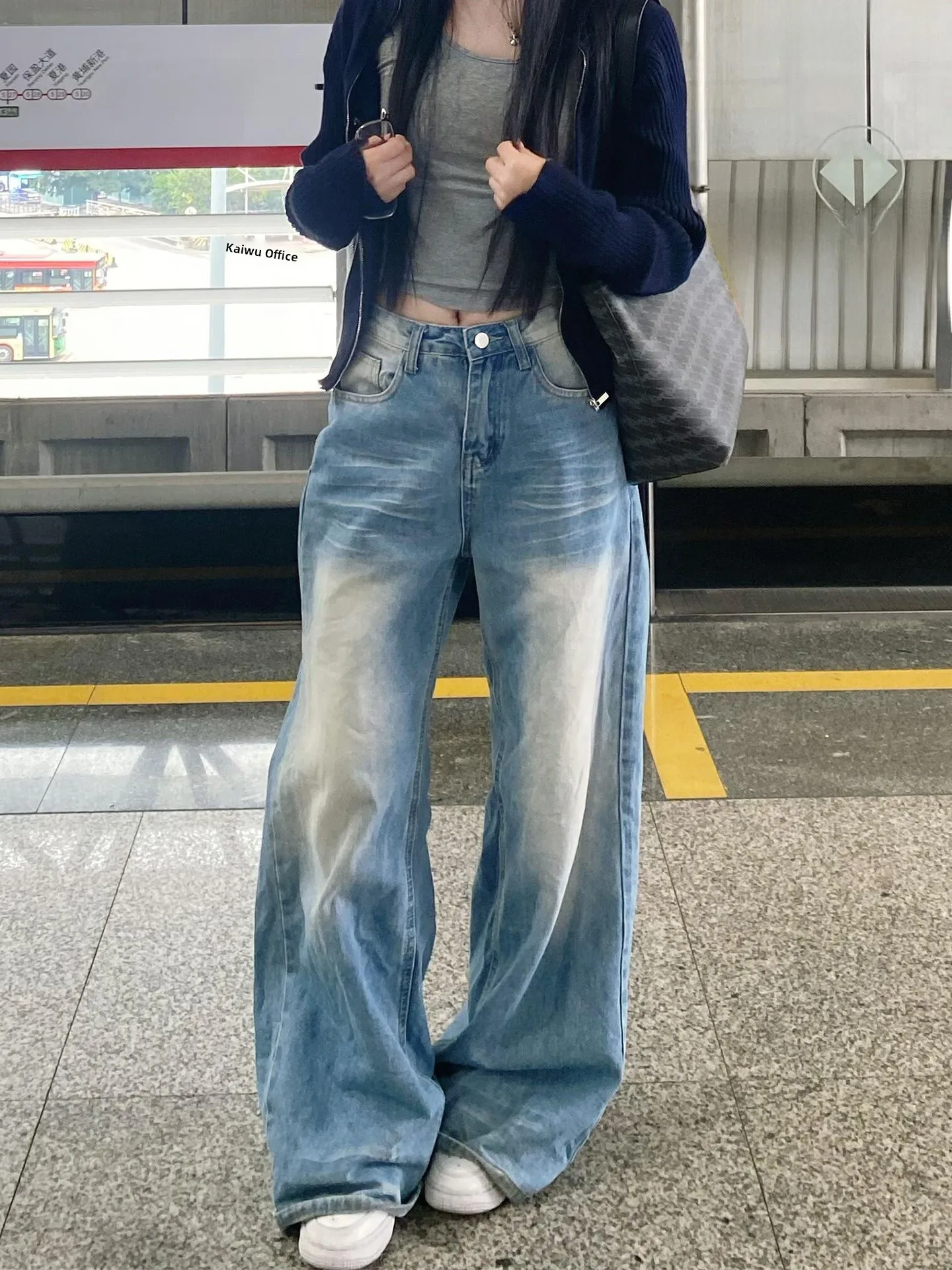 plus Size High Waist Distred Denim Pants Women's Loose Fit Casual Trousers Wide Leg Jeans Slimming Effect Winter New