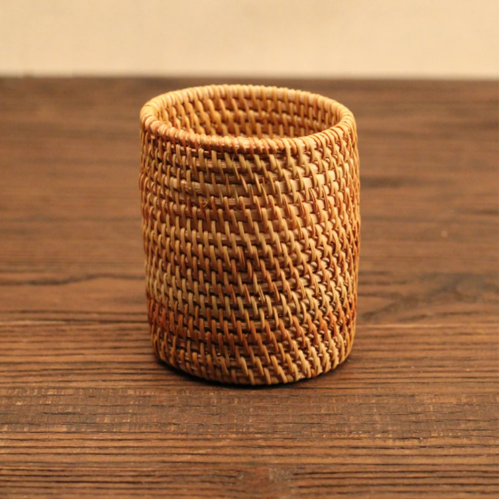 

1pc Round Rattan Pen Holder Desk Organizer Storage Bins Woven Appearance Gentle Practical Decorative Table Accessories