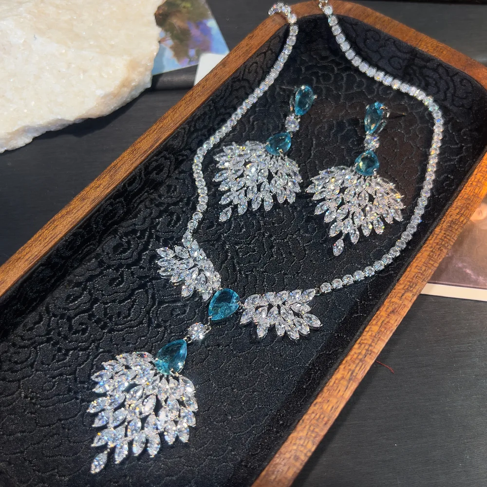 

Women Emerald Sapphire Super Sparkling Fashion Necklace and Earring Jewelry Set 2026