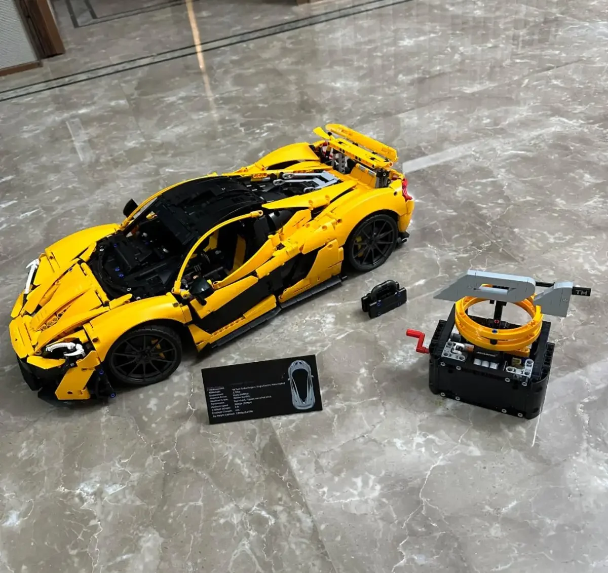 Auf Lager Neue 3893 stücke Technische P1 Bausteine Kompatibel 42172 Moc Ziegel Modell Für Erwachsene Sport Auto Spielzeug Für Jungen geschenke