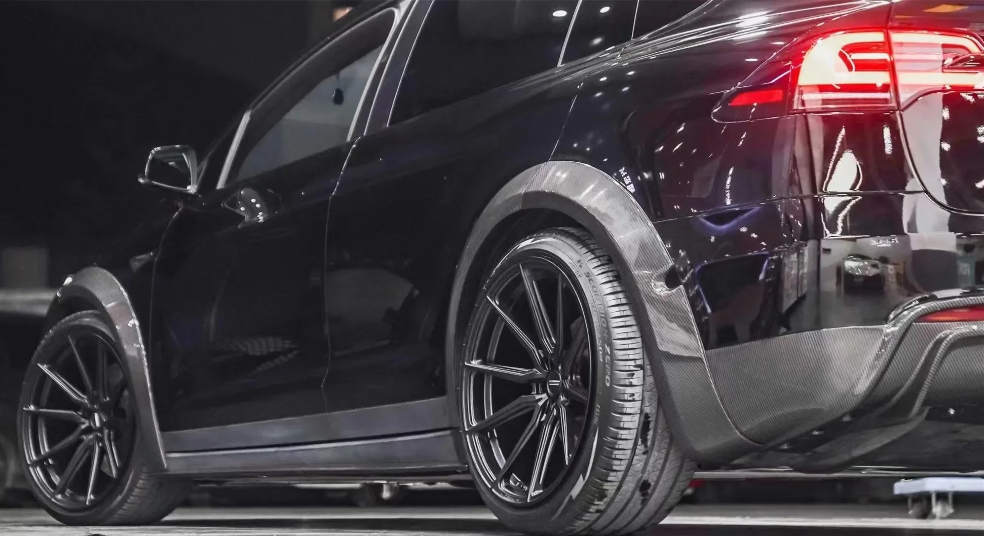 Рисунок 4 - Высококачественный комплект автомобильных деталей 2024