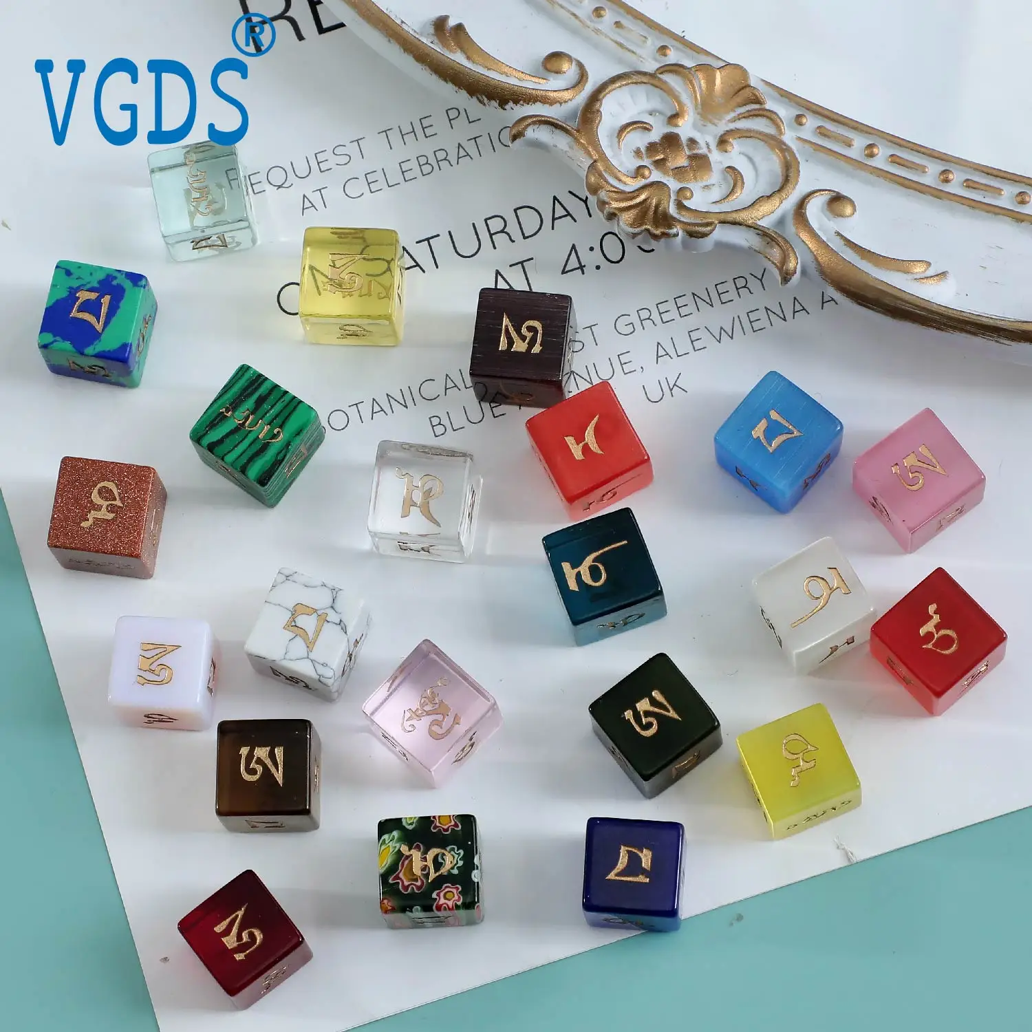 

D6 Многогранные игральные кости, резьба Манджури, искусственный кристалл, драгоценный камень, игральные кости, ролевые игры, коллекционные игральные кости, аксессуары для настольных игр