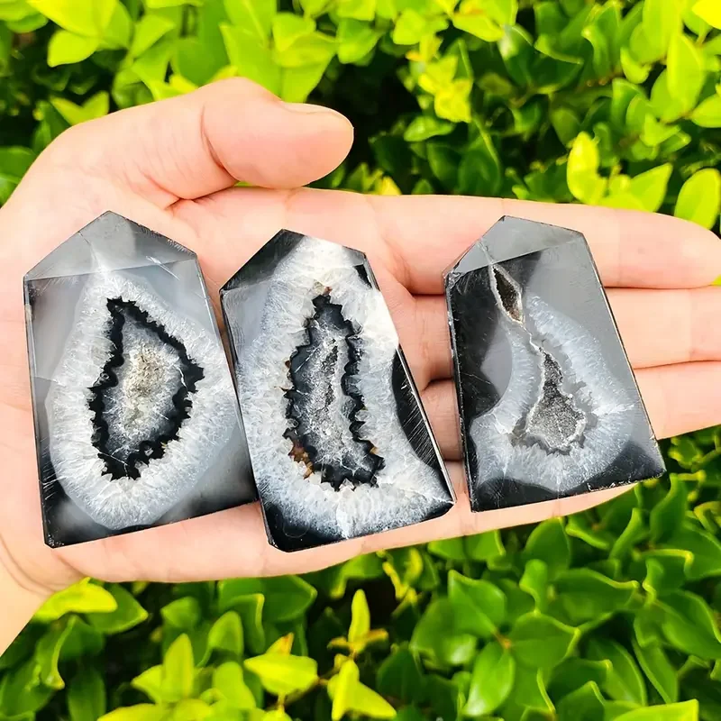 1pc Natural Black Onyx Geode Agate Point - Crystal for DIY, Home Decor, Jewelry Making, Halloween, Christmas Party Decorations