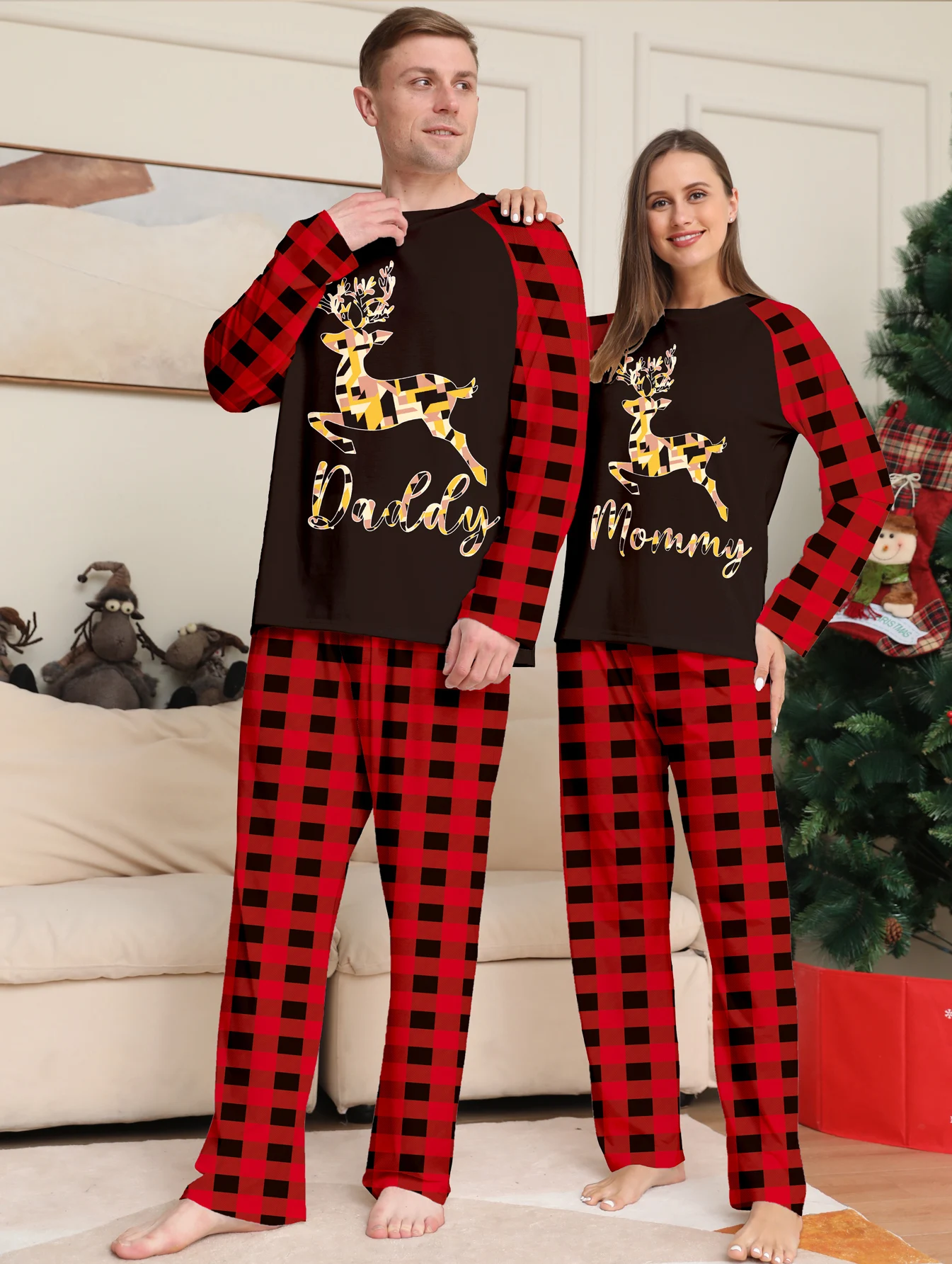 

Christmas Couple Pajamas Set - Raglan Sleeve Black & Red Plaid Reindeer "Daddy/Mommy" Print Sleepwear