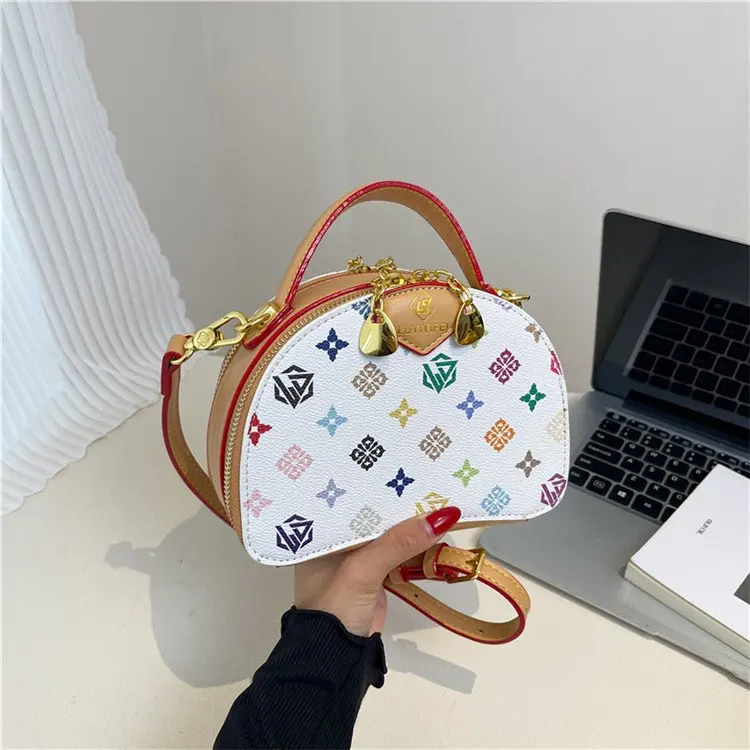 

Retro Print Shoulder Bag Women Fashion High Quality Purse Casual Daily Versatile Top Handle Crossbody Handbag Office Work Chic