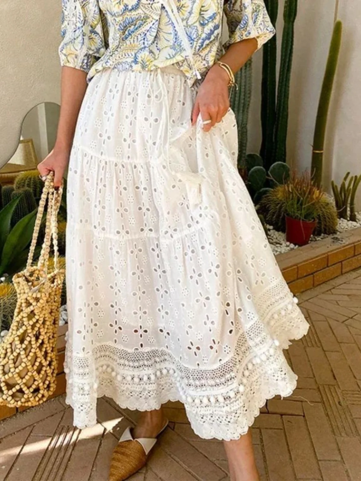 

High Waist Hollow out A-Line Skirt Women's Mid-Length Street Sle Color Skirts for Ages 25-29 Summer Season