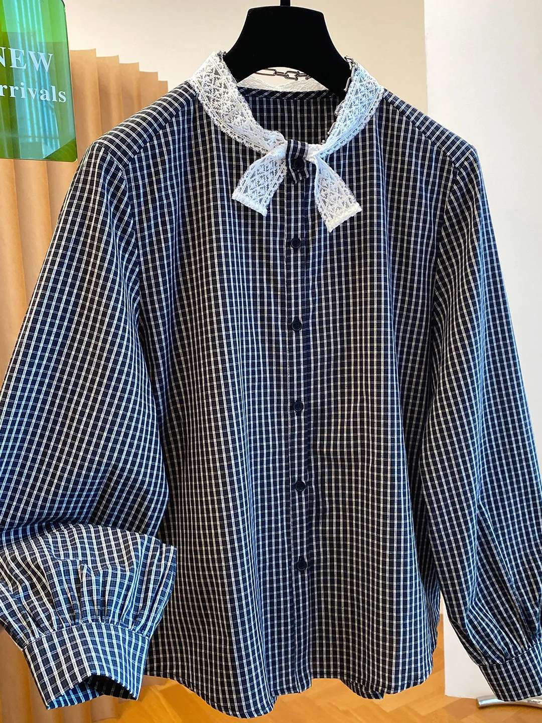

Женская рубашка в корейском стиле в клетку с длинным рукавом, свободная повседневная блузка с рукавами-фонариками, воротником-стойкой, из дышащего хлопка, не мнется, весна...