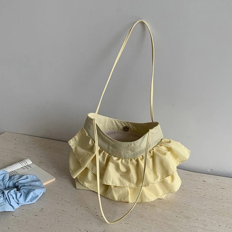 Sweet Multi-layer Lotus Leaf Pleated Cake Shoulder Bag Solid Color Magnetic Buckle Bucket Large Capacity Commuting Tote Bag New