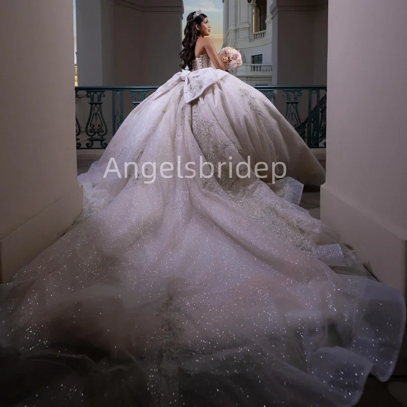 Angelsbride Ivory Shiny Mexican Quinceanera Dress 2025 Ball Gown Applique Lace Sequins Beading Tull Sweet 16 Vestidos De 15 Años