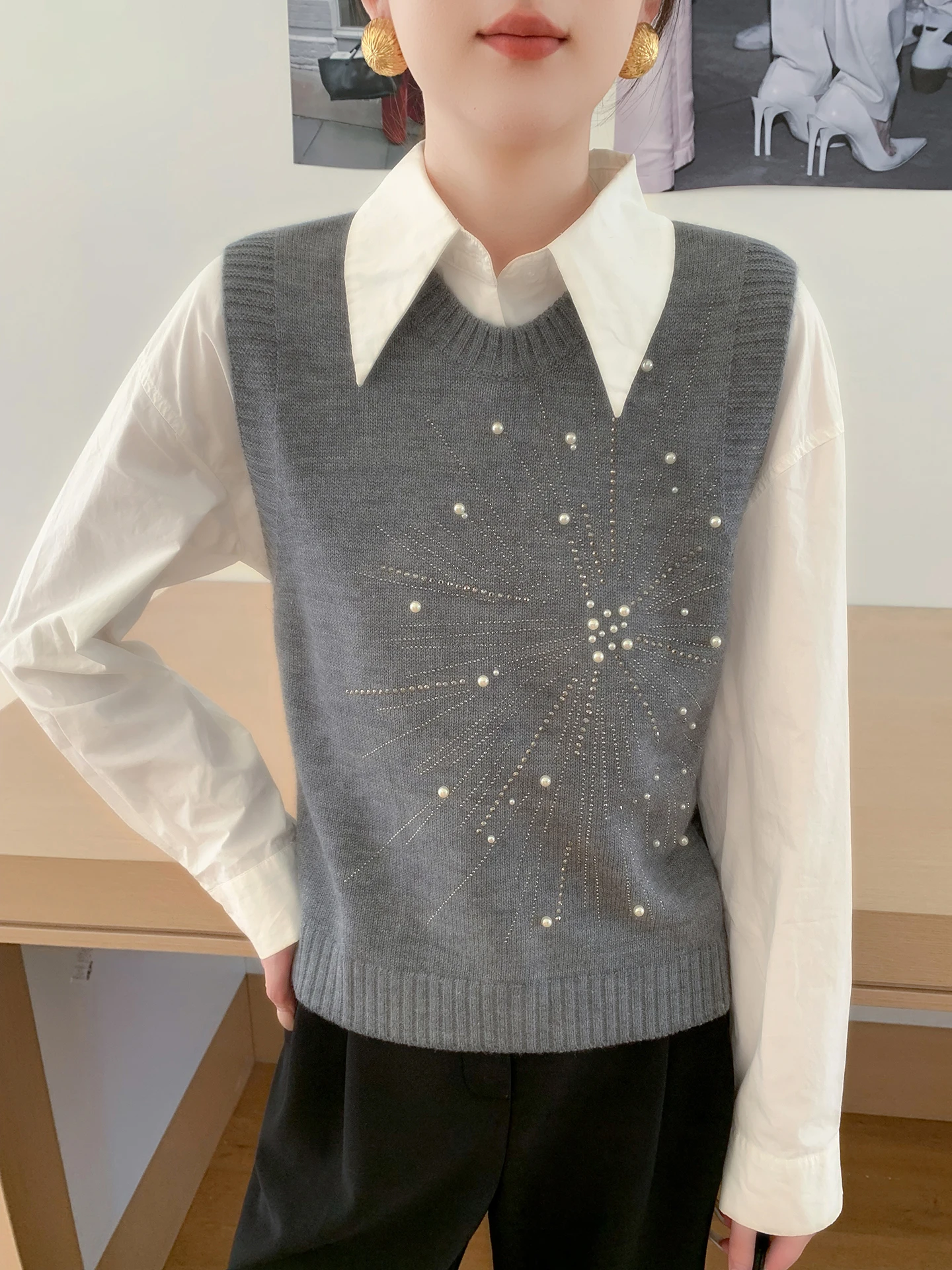 Women's Knitted Vest Heavy Embelliment Design Spring Autumn Inner Wear oulder Pad Top round Ne Regular Length LA-00