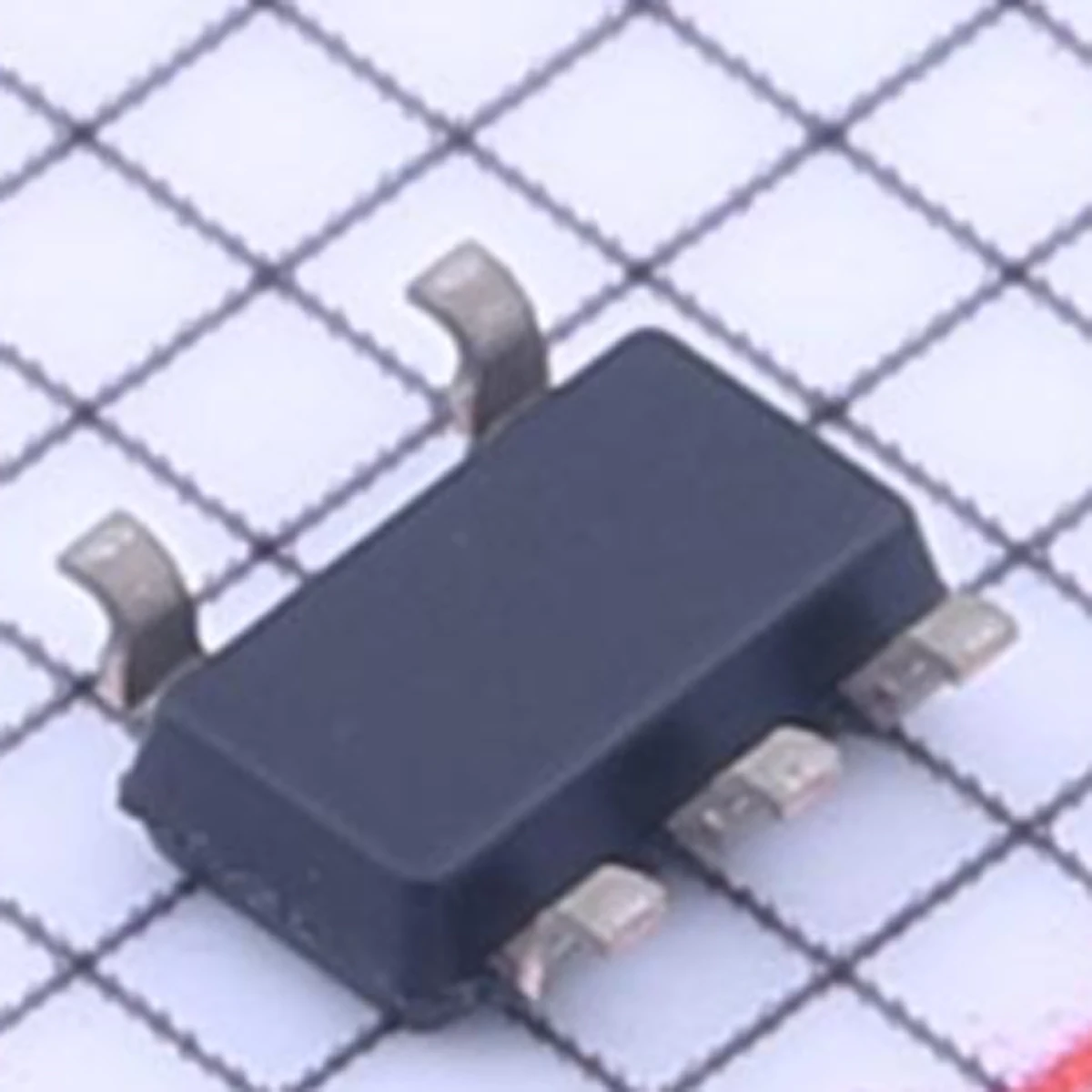 10PCS original QXK LED DRV RGLTR PWM SOT23-THIN LED driver SOT-23-5 TPS61040 TPS61040DDCR DC-DC regulator 1.8V~6V 1MHz 1-channel