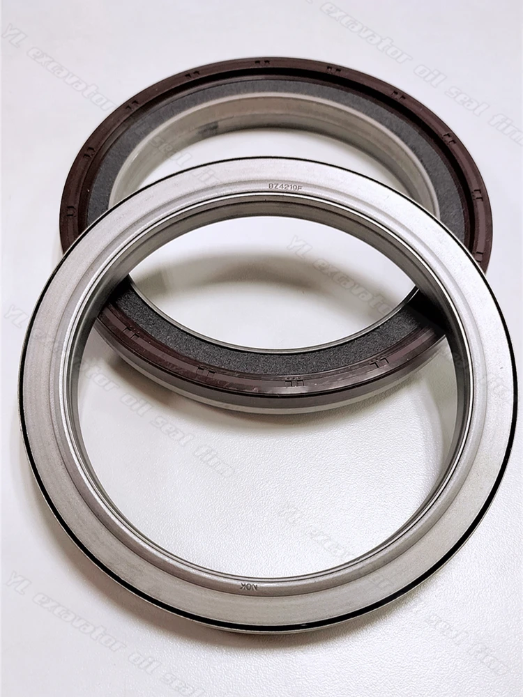 

4HK1 engine crankshaft oil seal Excavator ZAX210-3
