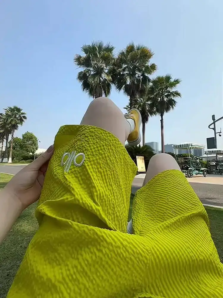 

Qui Dry Ice Silk Bubble orts Мужские летние повседневные брюки Пяти четвертей Пляжная одежда Дышащее удобное полиэфирное волокно