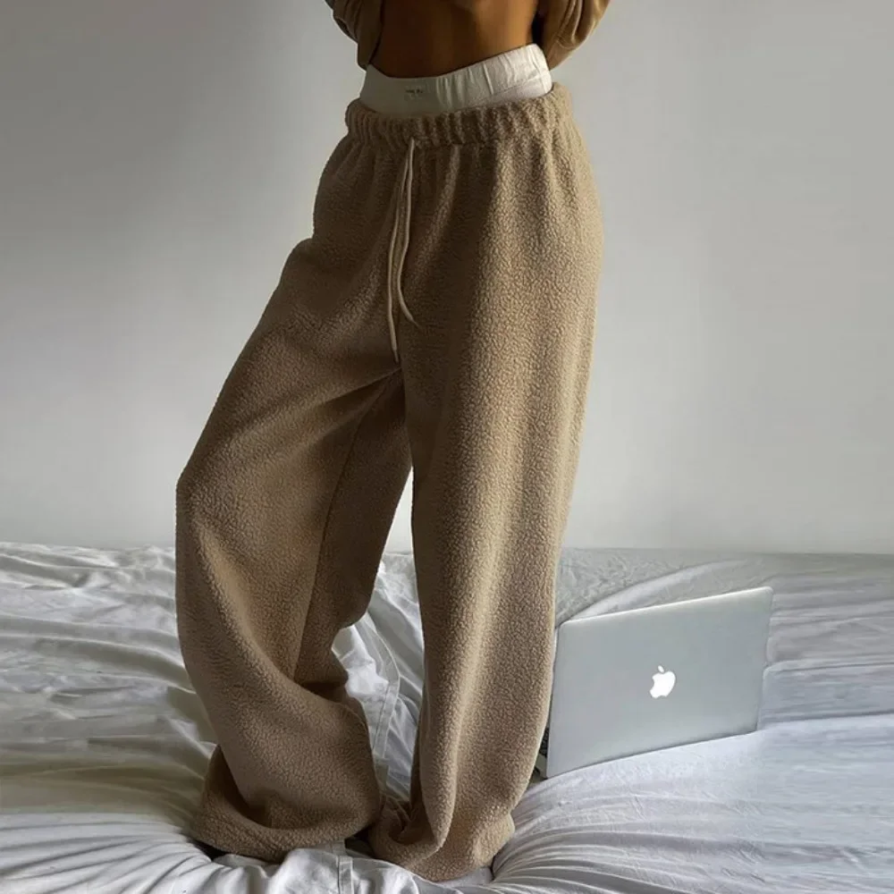 Women's Lamb Wool Wide Leg Pants with Casual Temperament, Loose Straight Leg Pants for Commuting, Autumn and Winter New Styles