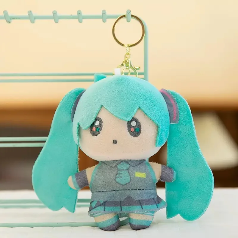 NEU – Süßer Miku Hatsune Plüsch-Schlüsselanhänger, Anime-Figur, Cartoon-Charakter, Taschenanhänger, Stofftier, bezauberndes Maskottchen, Schlüsselring-Accessoire