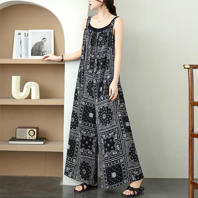 بدلة نسائية صيفية فضفاضة بأرجل واسعة وياقة على شكل V بدون حمالات، مصنوعة من ألياف البوليستر المريحة والعملية