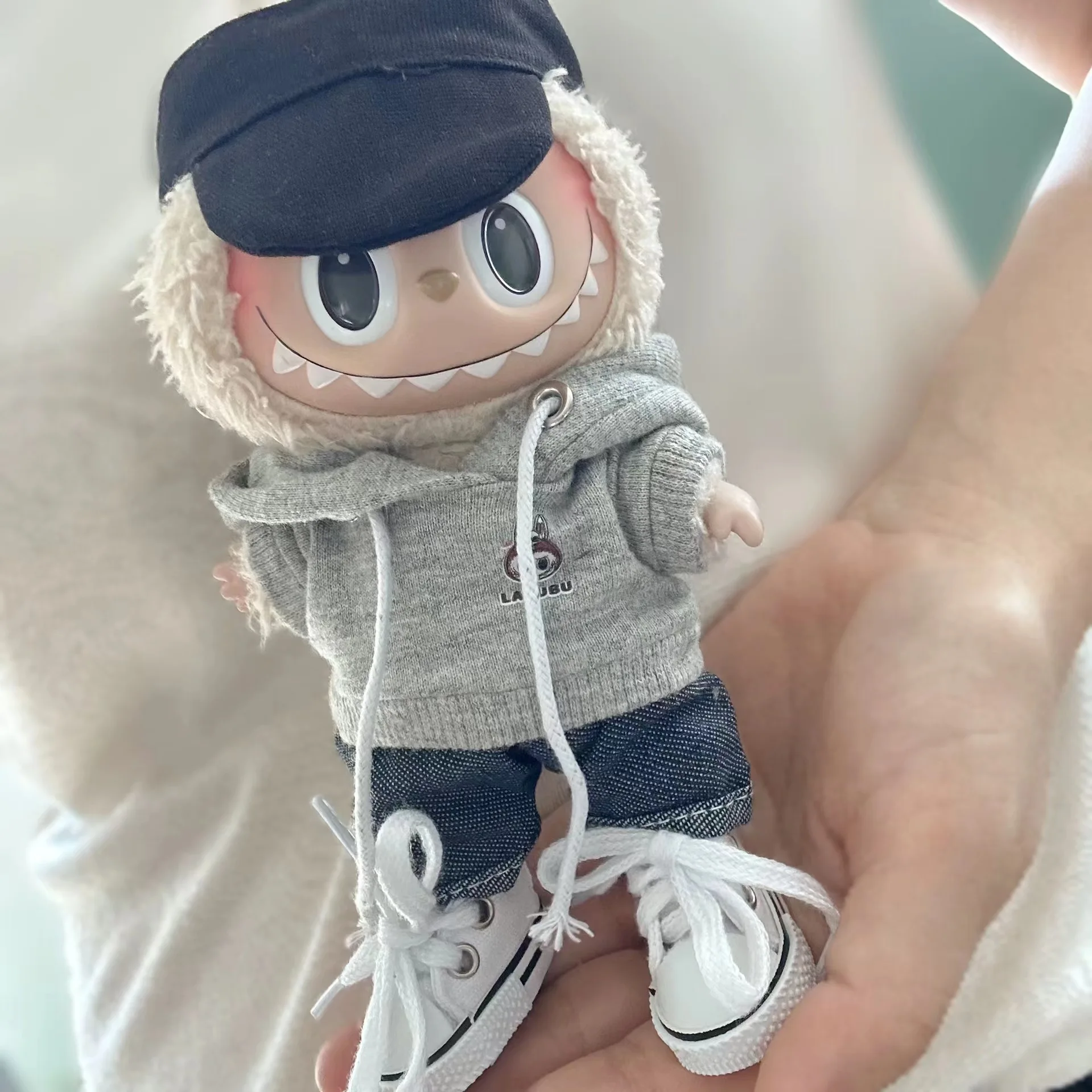 Ropa de peluche Mini Labubu para fanáticos, Sudadera con capucha, mono de muñecas Idol, monos sin accesorios para muñecas, Kpop Exo coreano, 17cm