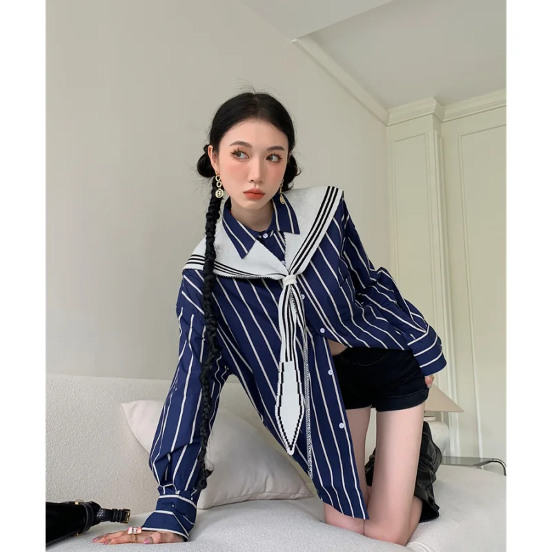 Blue T Shirt For Women Personalized Long Sleeved Vertical Stripes Shawl Summer Fashion Y2K Shirt Vintage Female Clothing Tops