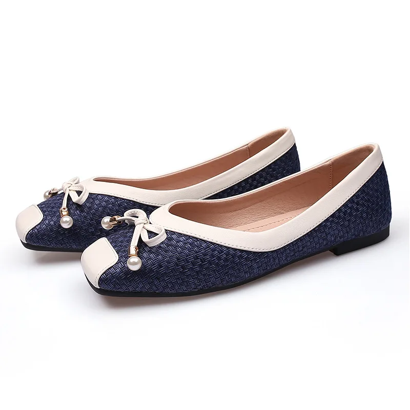 

2025 Spring and Autumn New Fashion Bow Shallow Mouth Square Head Woven Flat Shoes Soft Bottom Large Casual Women's Shoes