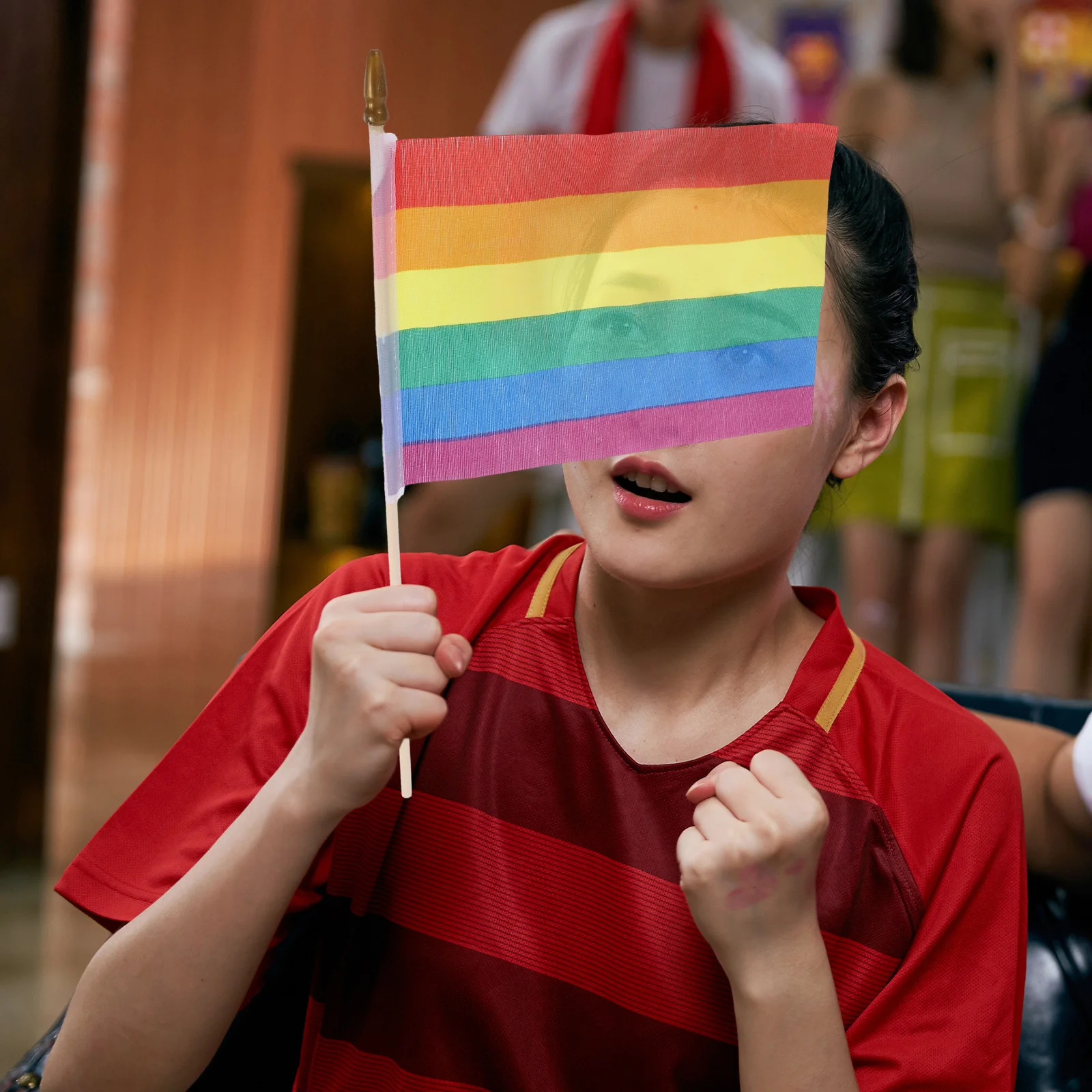 10 قطعة أعلام قوس قزح متينة محمولة باليد تضمين التنوع لمختلف الأحداث فخر قوس قزح أعلام الحب حديقة العلم