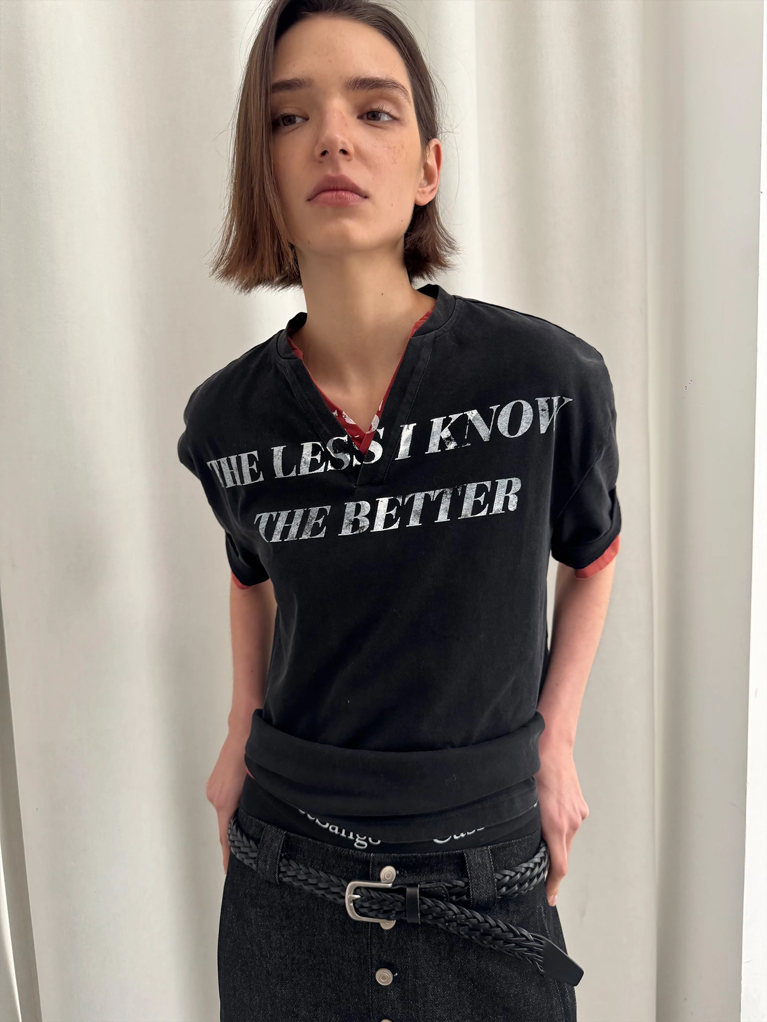 CasseSango Vintage Washed Cotton Short Sleeve T-Shirt Black Red V-Neck Street Style Casual Loose Fit Breathable Comfortable