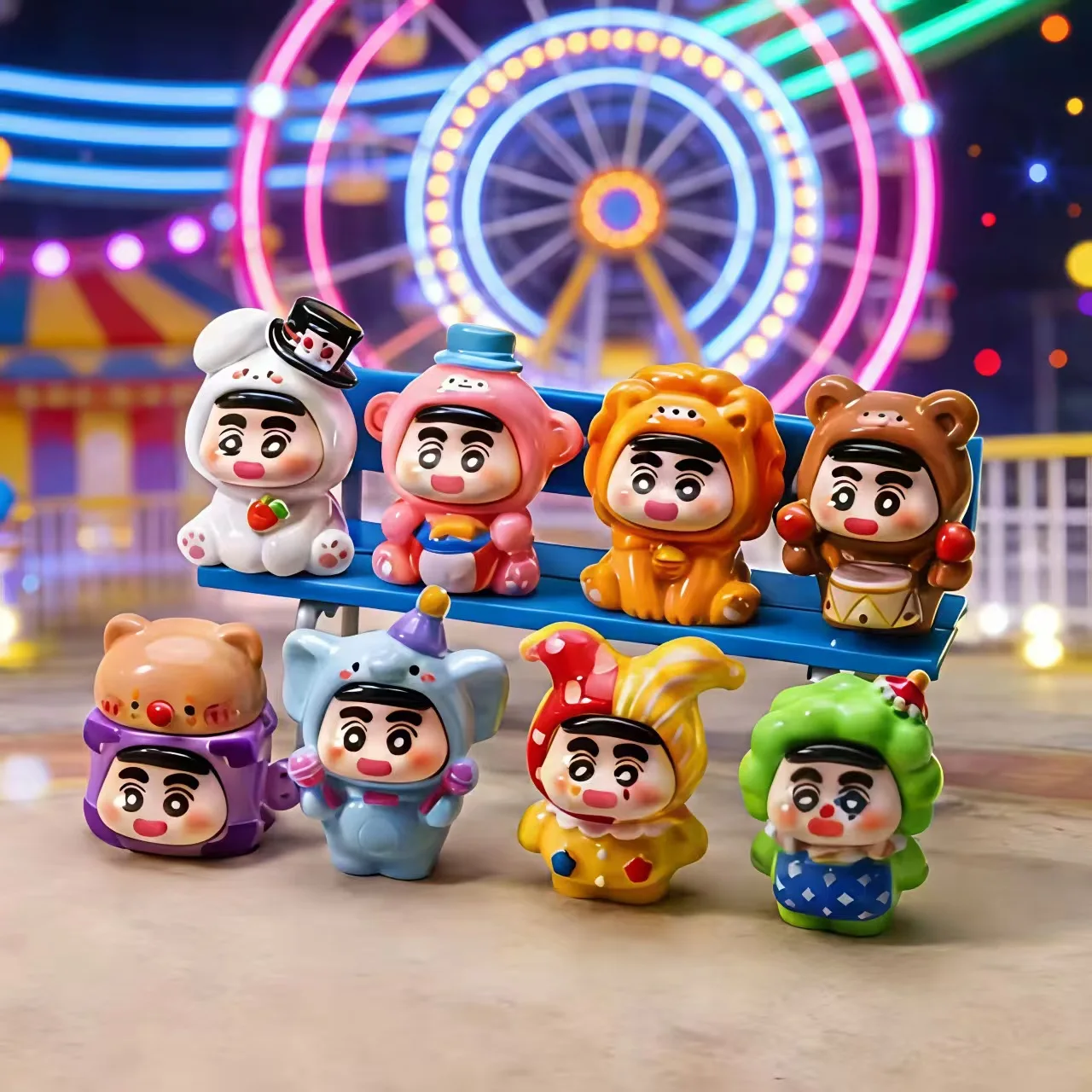

New model Crayon Shin-chan ornaments figurine live pairing small decoration for living room or desk