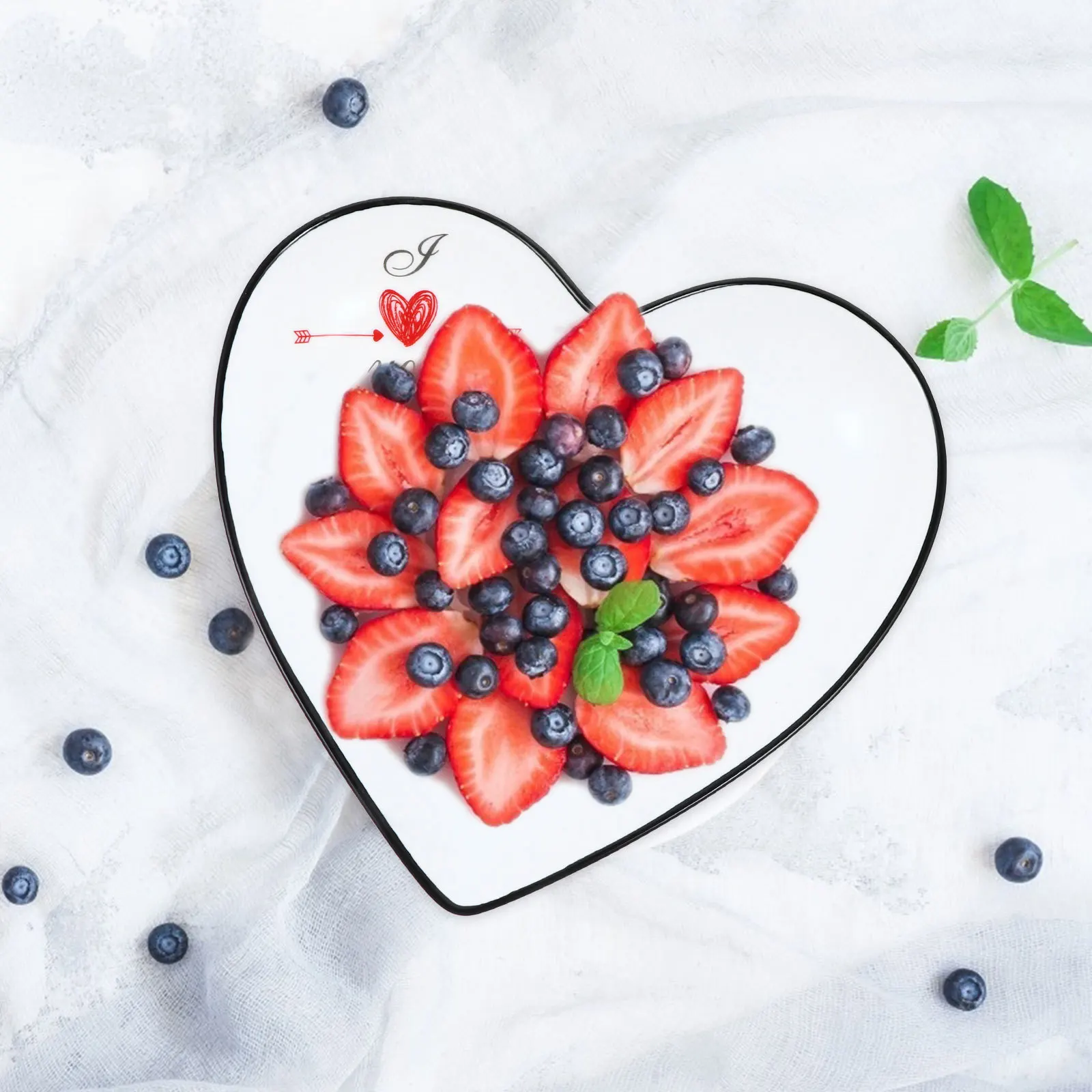 1Pcs Heart Ceramic Tray Creative Jewelry Storage Plate Dessert Display Candy Cupcake Snack Party Supplies Jewelry Plate