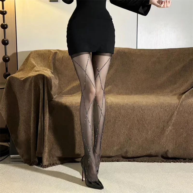 2 pairs New Arrival Retro Crosshatch Silver Thread Tights Pure Seductive Cream Color Slimming Sheer Diamond Pattern Stockings