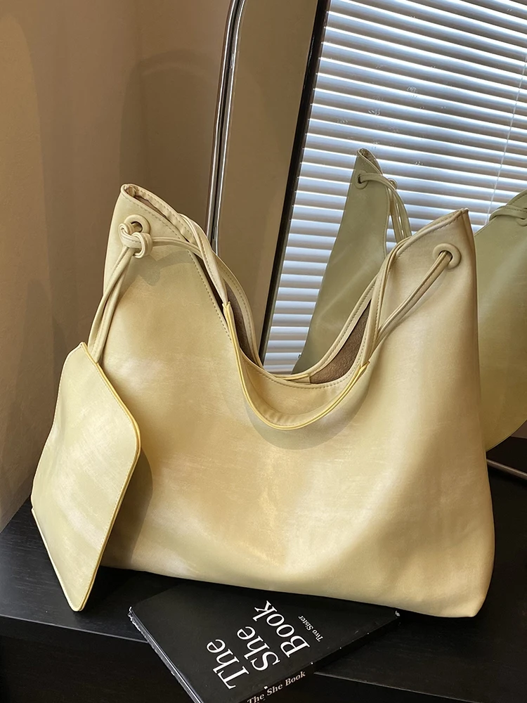 

Сплошной цвет, простая универсальная женская сумка на одно плечо, новинка 2023 года, летняя повседневная сумка подмышками, мягкая сумка-тоут большой вместительности