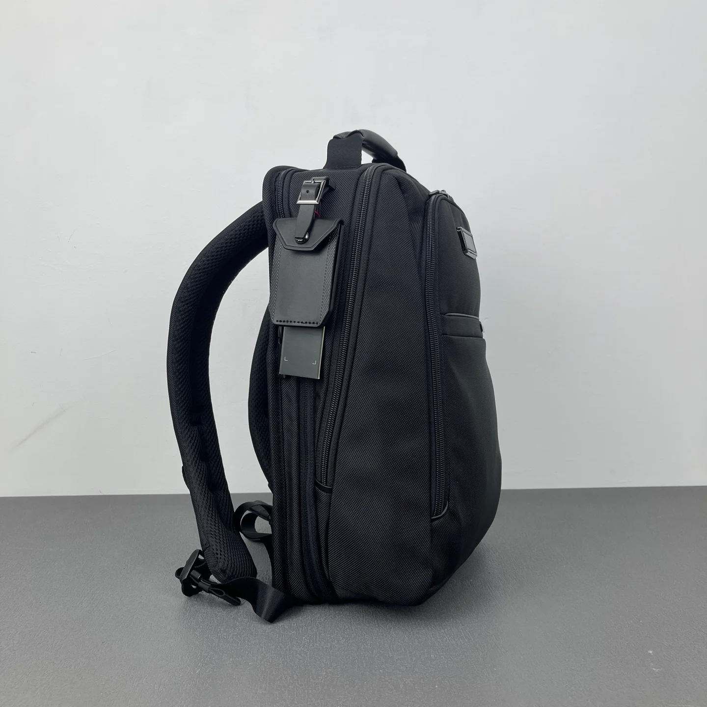 Shaxuanfu Men's Large Capacity Nylon Ballistic Laptop Bag Fashionable Commuter Backpack Travel Bag Youth Spring Season