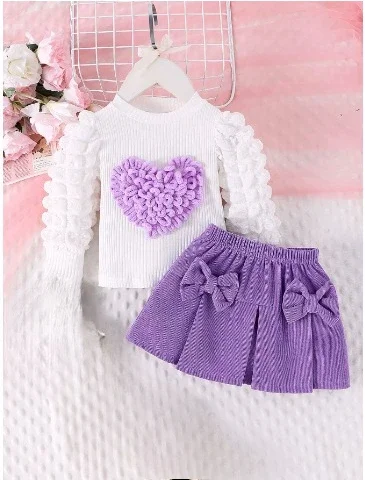 Conjunto de roupas para meninas, manga bufante, patchwork canelado, padrão de coração, tops + saia plissada com laço, conjuntos de duas peças para roupa de bebê de 0 a 3 anos