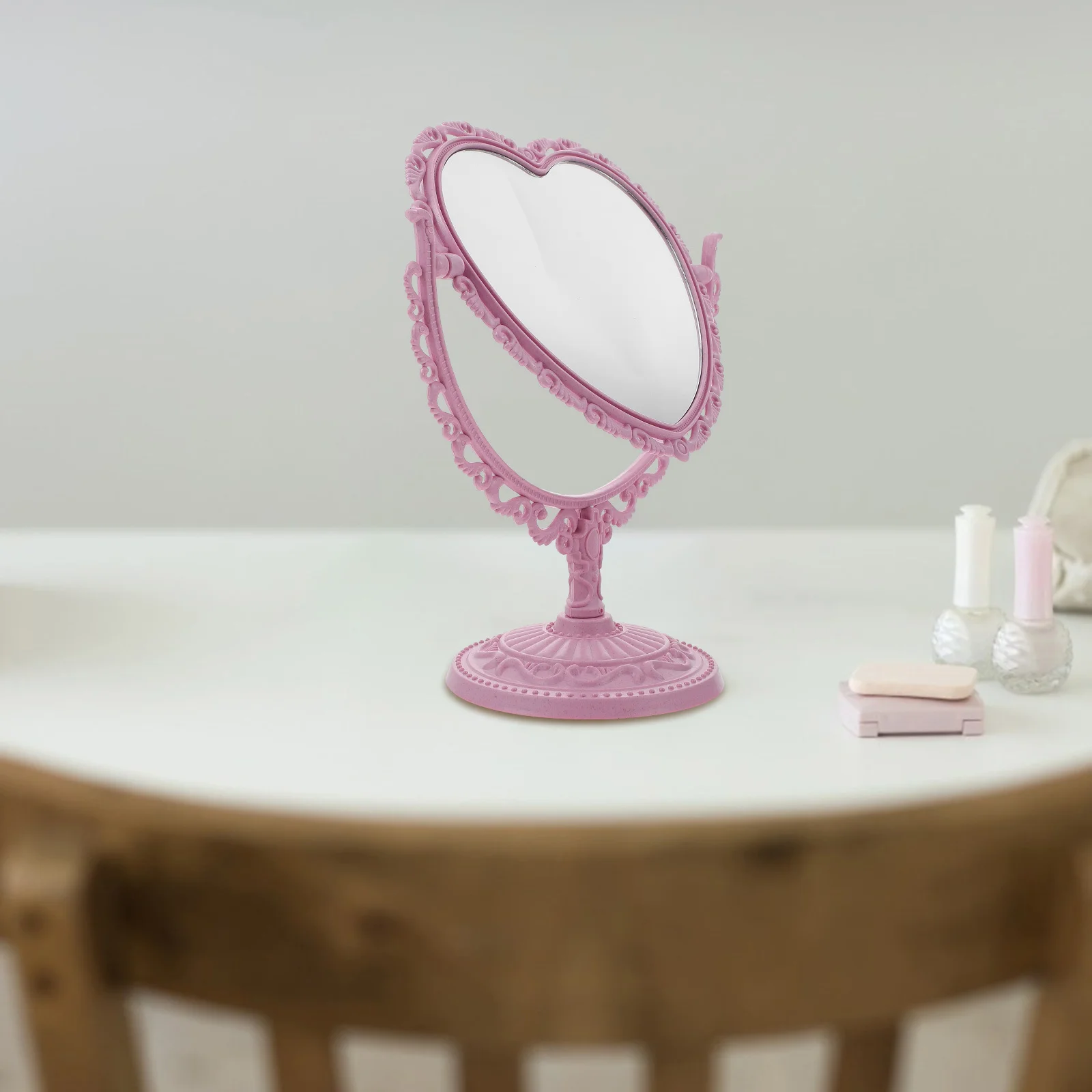 

Heart Shaped Desktop Makeup Mirror Rotatable Vintage Double-Side Clear Hd Stable Base Table Mirror for Bedroom