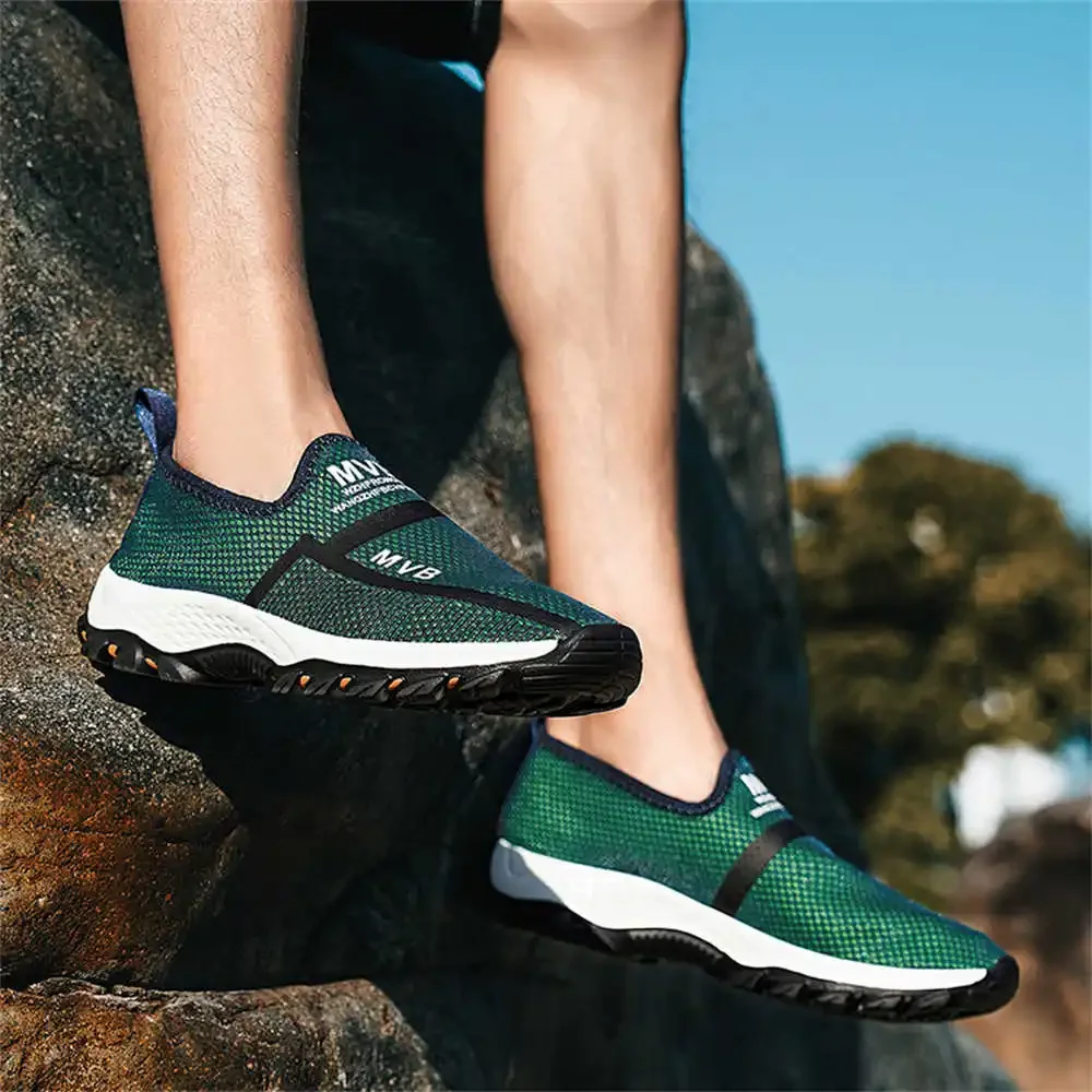 

Soft Bottom Without Lacing Fitness Shoes Man Gym Skateboarding Choes Men Brand Sneakers Sport Loffers Unique Famous Brands