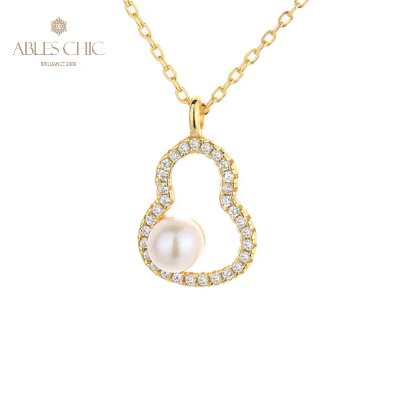 

AC 5A Freshwater Pearl 5-5.5mm and CZ Paved Gourd Pendant 18K Gold Tone Solid 925 Silver Classic Necklace PN1022