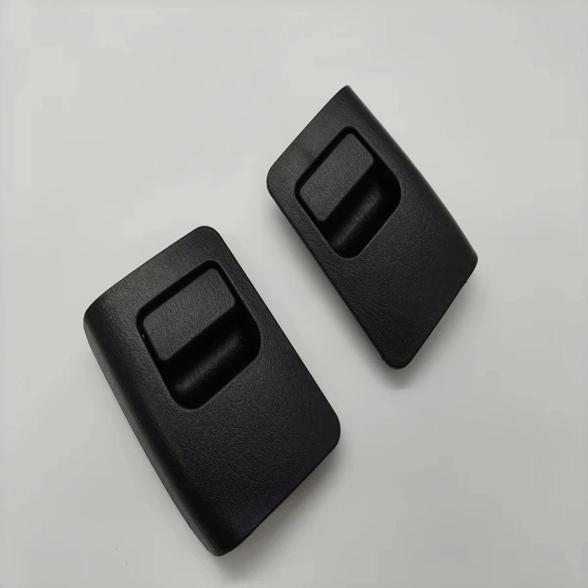 

Suitable for Honda Gold Wing Gl1800 2006 to 2017 Rear Storage Cover Tool Box Small Cover