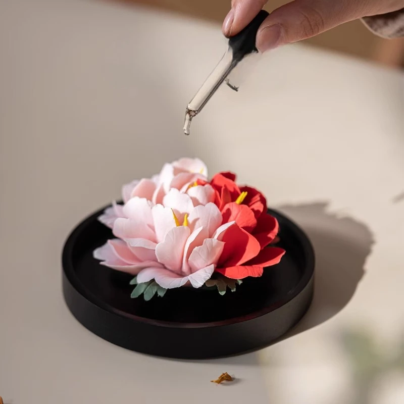 

Peony porcelain flower aromatherapy gift box, wedding engagement for newlyweds