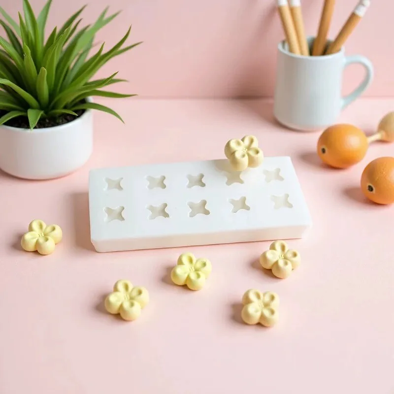 Osmanthus-shaped Silicone Mold/Handmade DIY Scented Candle Plaster Sculpture Clay Decorative ornaments Molds 14.8 * 7 * 2.3 cm