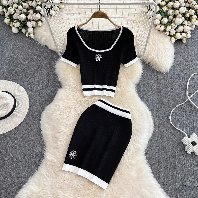 Fashionable Cute And Sexy Slim Fit Knitted Micro-Elastic Short-Sleeved Skirt Suit