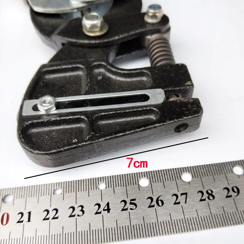 Hole Punch Pliers, Heavy Duty Stainless Steel Tool for Punching Round Holes in Iron Aluminum Sheet