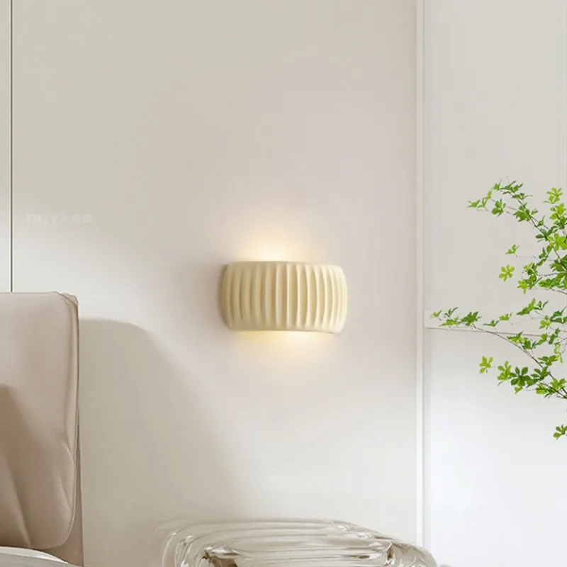 

ABFU-LED Wall Sconce, Nordic Minimalist Resin Pumpkin-Shaped Up & Down Wall Light For Stairs, Hallway, Bedroom