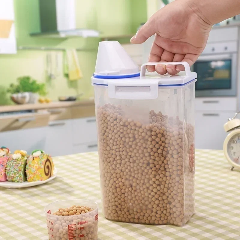 Kitchen cereals storage box Home Kitchen Transparent Plastic PP Food Container Rice and flour Storage Box With Measuring Cup