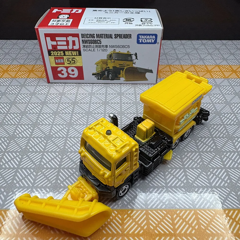 

Коллекционная модель автомобиля Takara Tomy Tomica No.39 Anti-Freeze Sprayer NWS604 из литого сплава для мальчиков