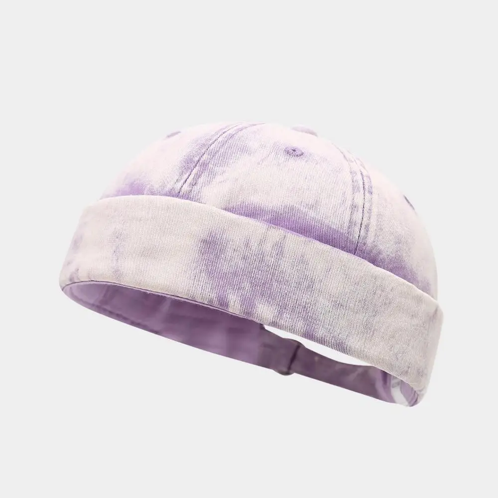 Washed-out vintage color gradient cowboy hat - a niche trend for casual outfits. Suitable for music festivals and cycling.