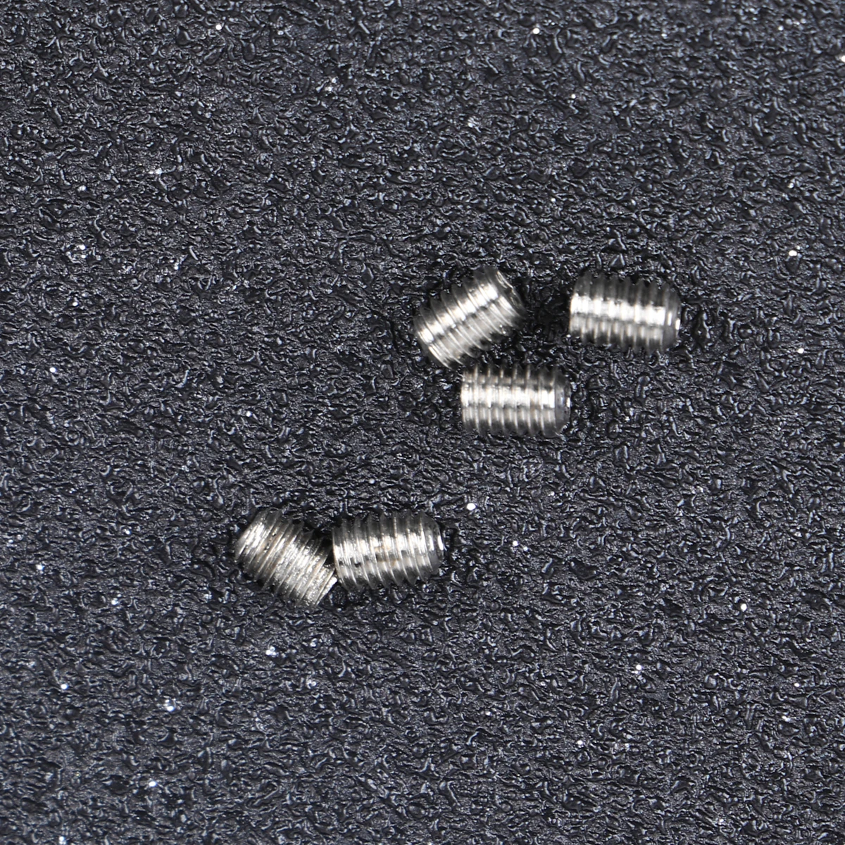 

Premium 25pcs Bass Bridge Screw Set with Hex Socket for Guitar Tremolo Bridge Height Adjustment 4mm 6mm 8mm 10mm 12mm