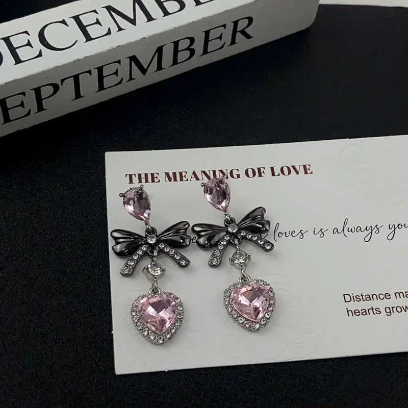 Boucle D’oreille Femmes Pink Rhinestone Love Peach Heart Bow Knot Drop Earrings For Women Gothic Fashion Earrings Trendy Jewelry