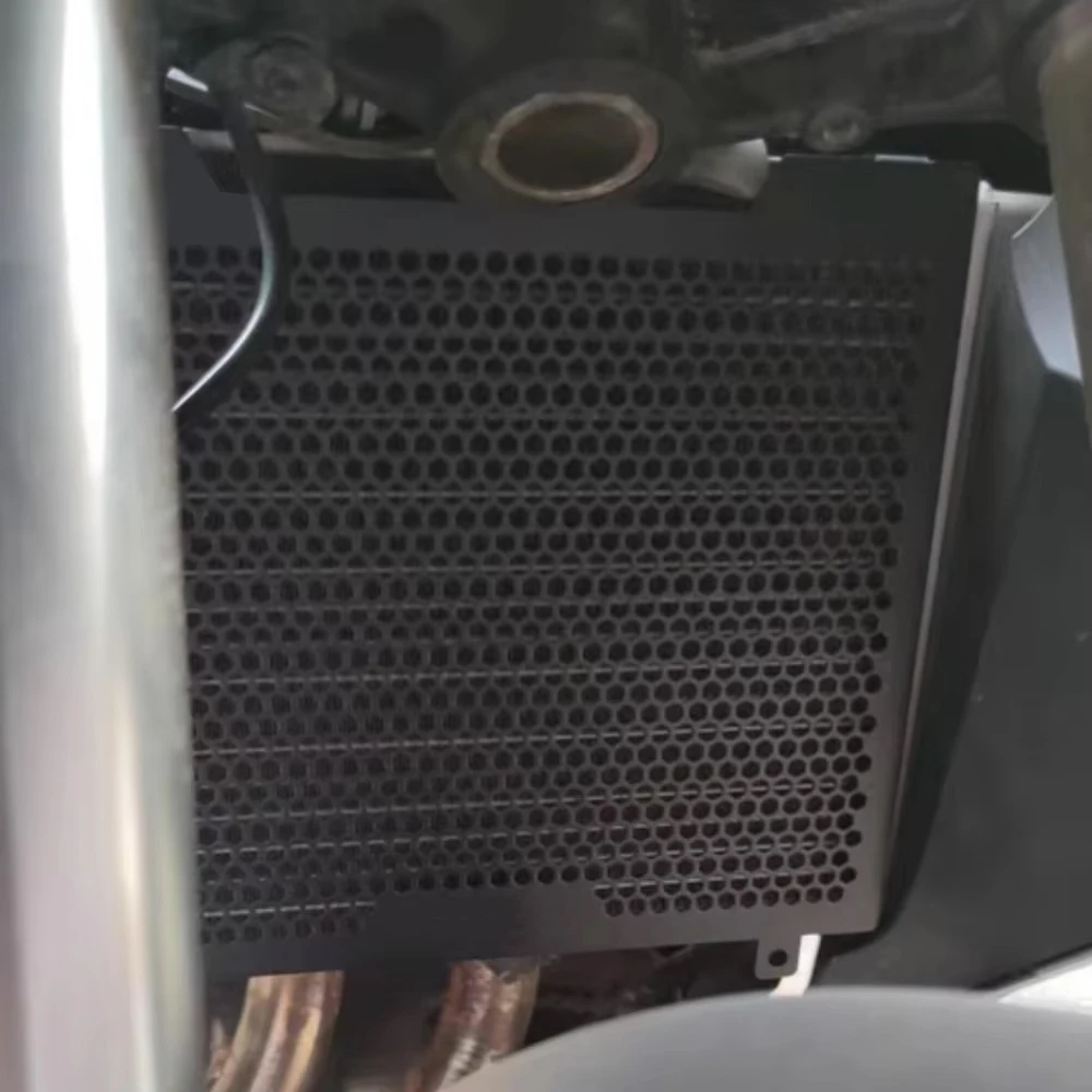 

2025 2026 BN 302 For Benelli BN302 BN302S BJ300GS 2017 2018 2019 2020 2021 2022 2023 2024 Motorcycle Radiator Guard Grille Cover