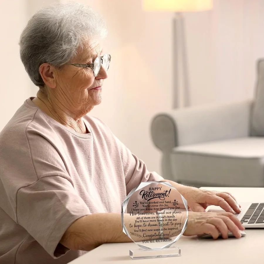 هدايا التقاعد السعيدة المكتلة للرجال، قد تكون فخورًا، تذكار وثقالة الورق، لوحة التقاعد، هدايا وداع ملهمة