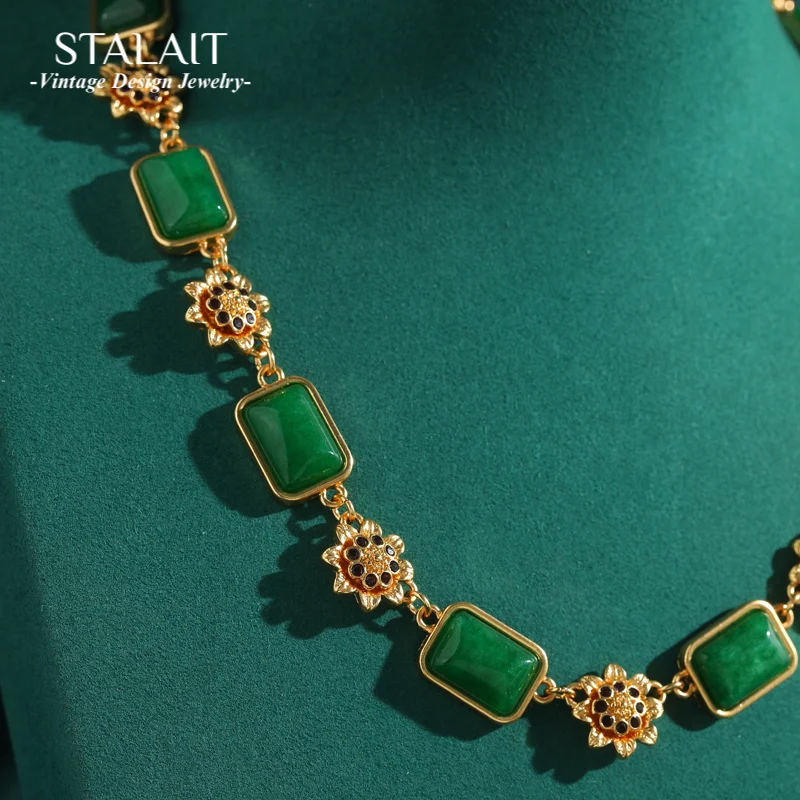 

Vintage Green Necklace Stones Glass With Gold Color Daisy Beads Choker Neck Accessories For Women Retro Mothers Day Gifts 2025