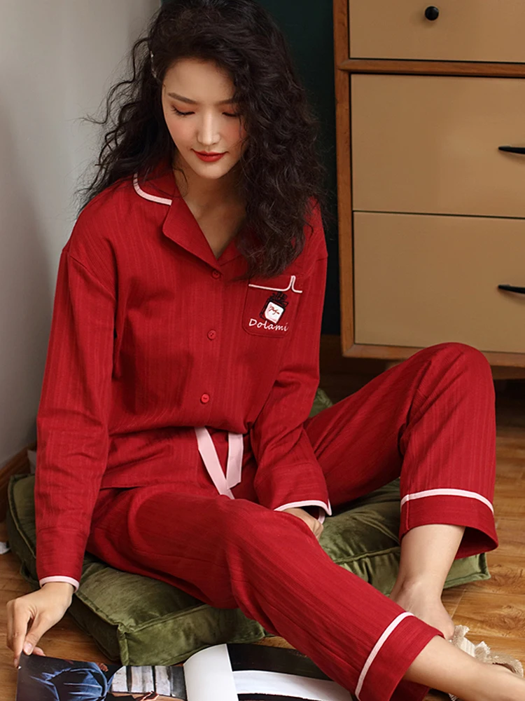 Doral Nuevo Conjunto de Pijamas de Algodón para Mujer, Manga Larga, Ropa de Casa, Estilo Princesa, Tejido de Punto para Primavera y Otoño, Color Vino Tinto