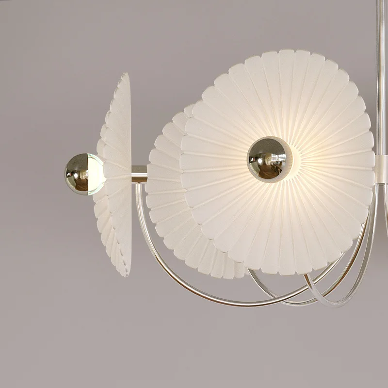 Französischer Kamille-Wohnzimmer-Kronleuchter, einfache, moderne Retro-Muschellampe